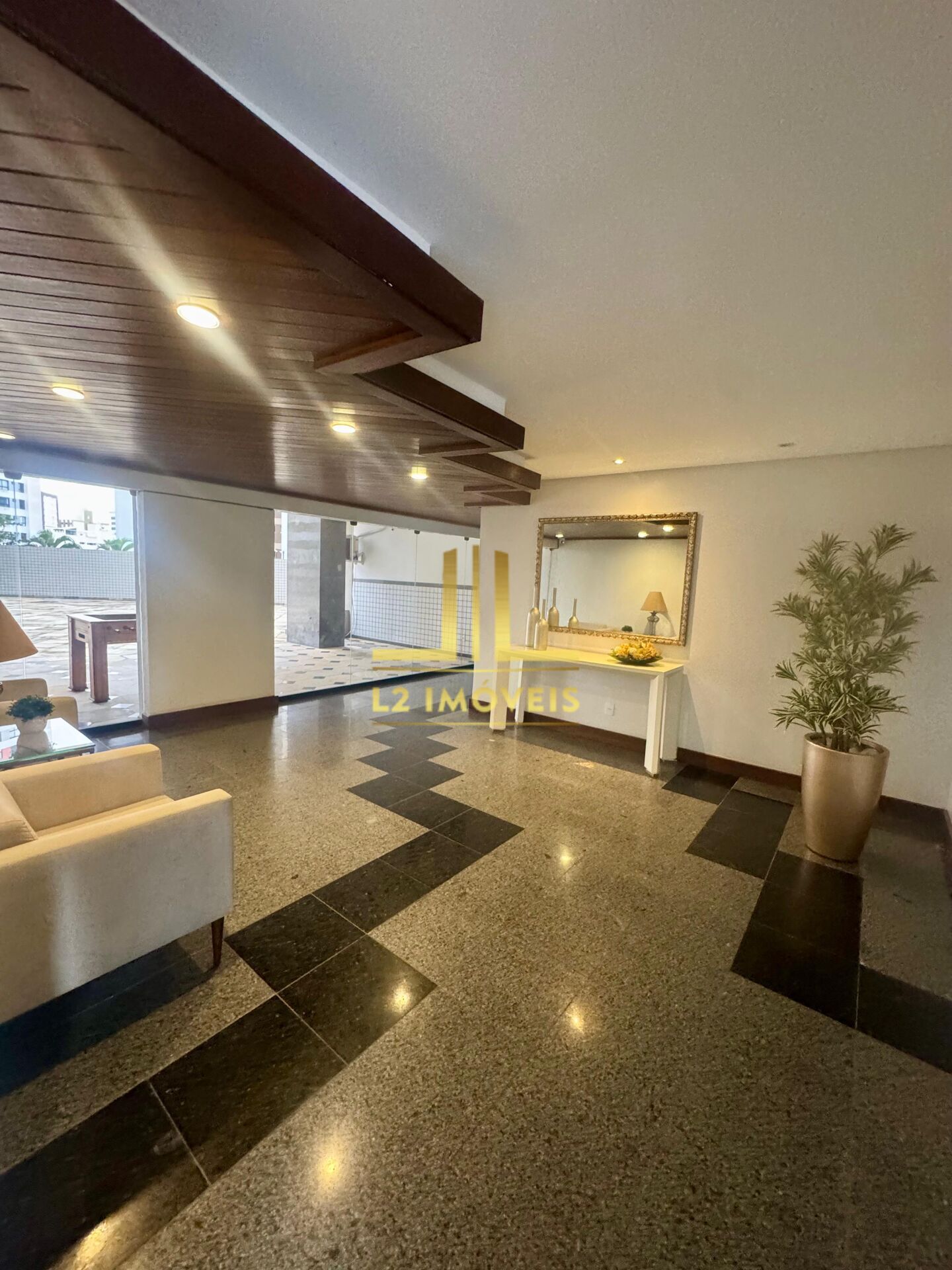 Apartamento à venda com 3 quartos, 110m² - Foto 18