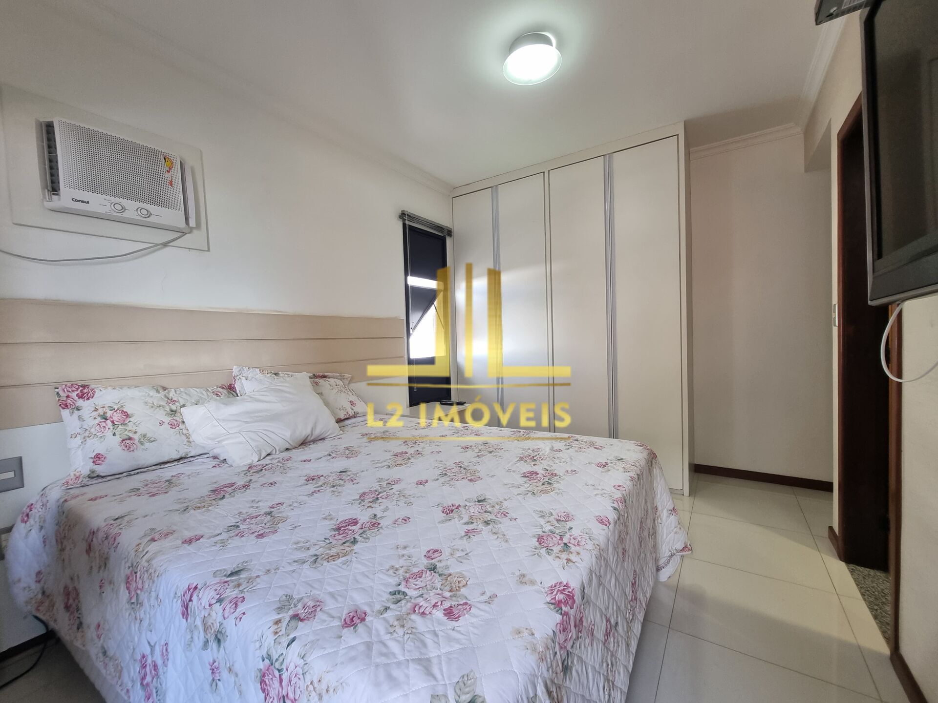 Apartamento à venda com 3 quartos, 166m² - Foto 7