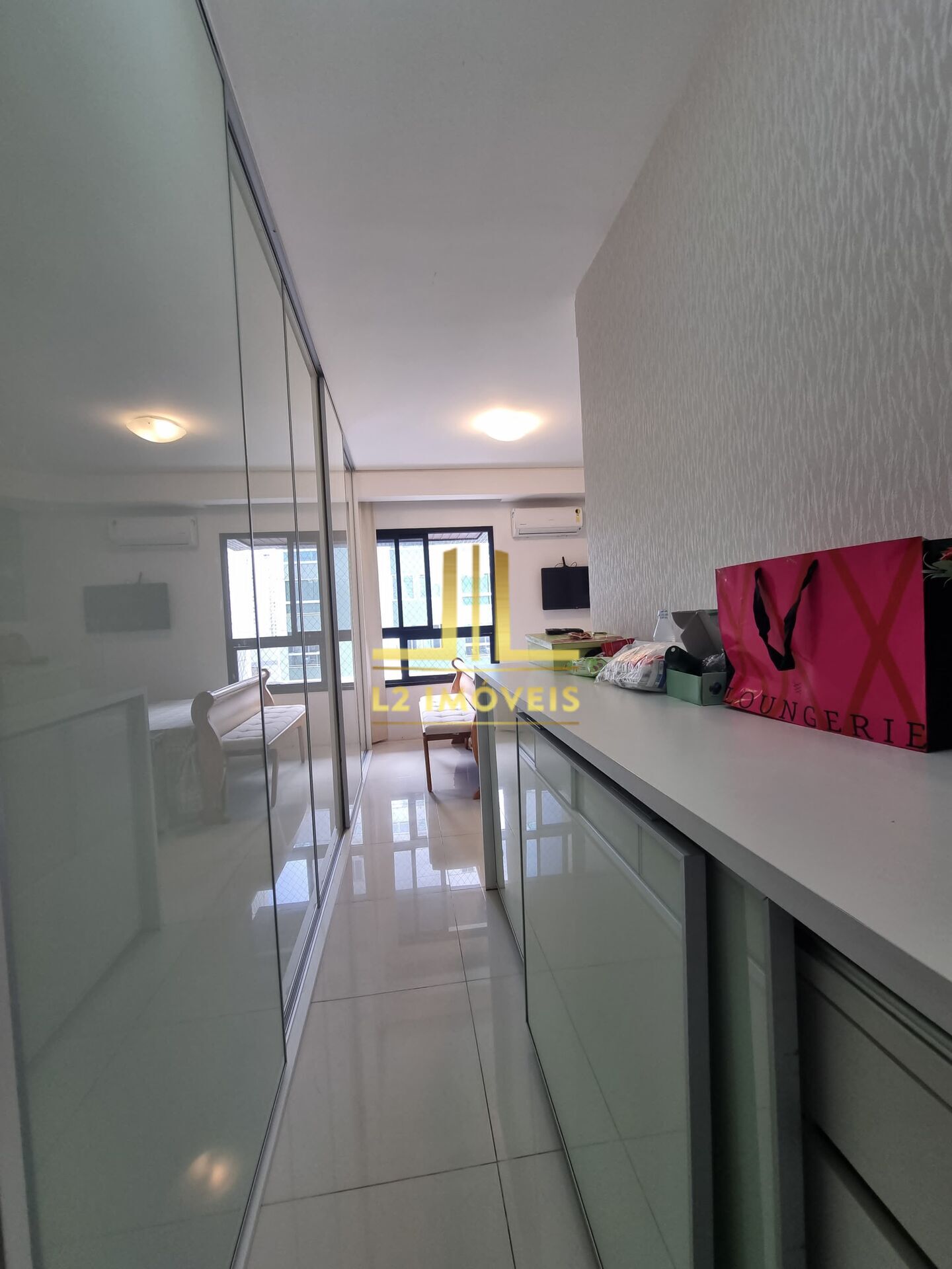 Apartamento à venda com 3 quartos, 166m² - Foto 5