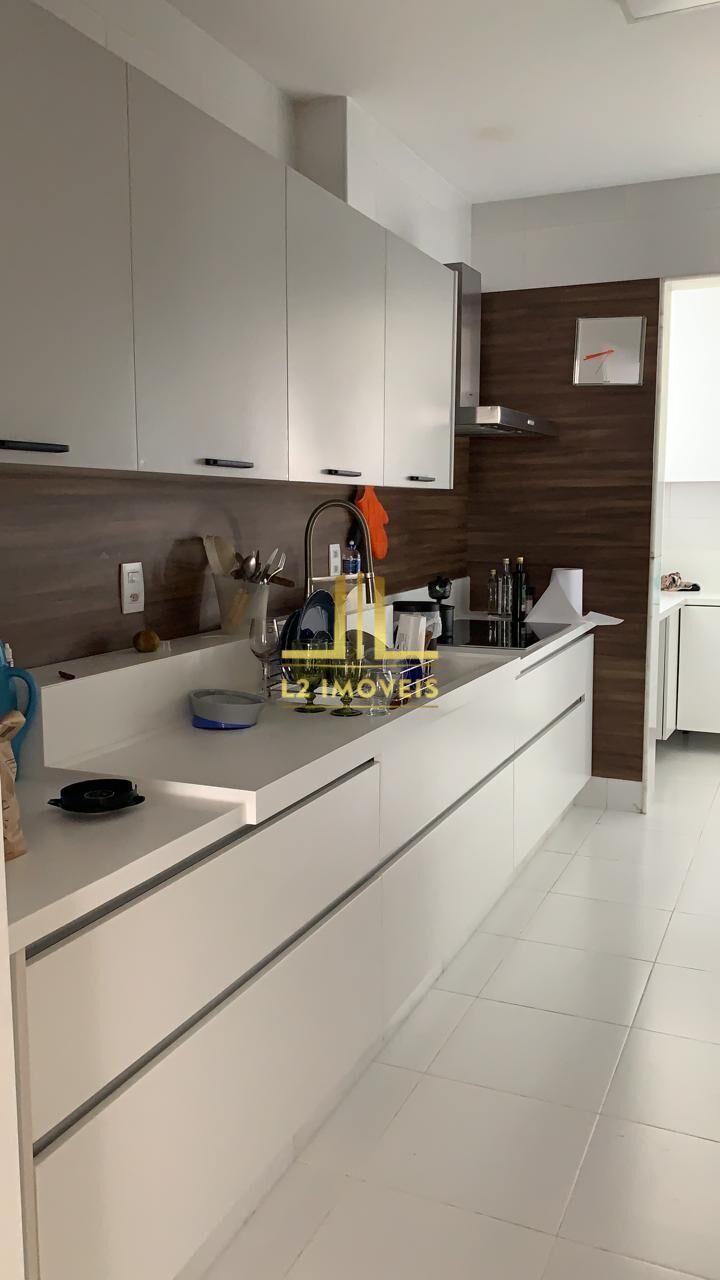 Apartamento à venda com 4 quartos, 200m² - Foto 16