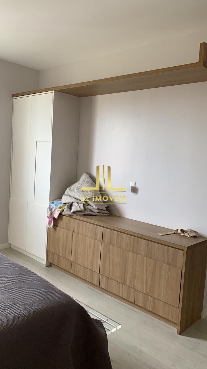 Apartamento à venda com 4 quartos, 200m² - Foto 12