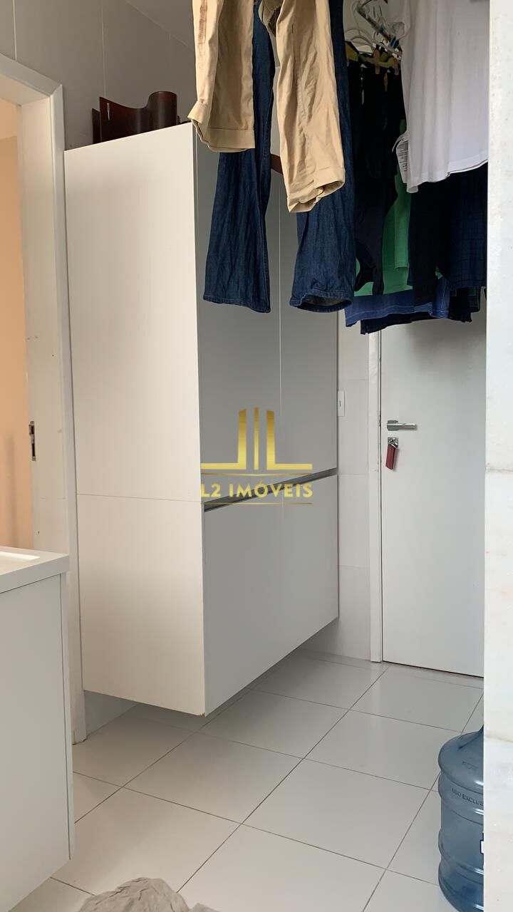 Apartamento à venda com 4 quartos, 200m² - Foto 10