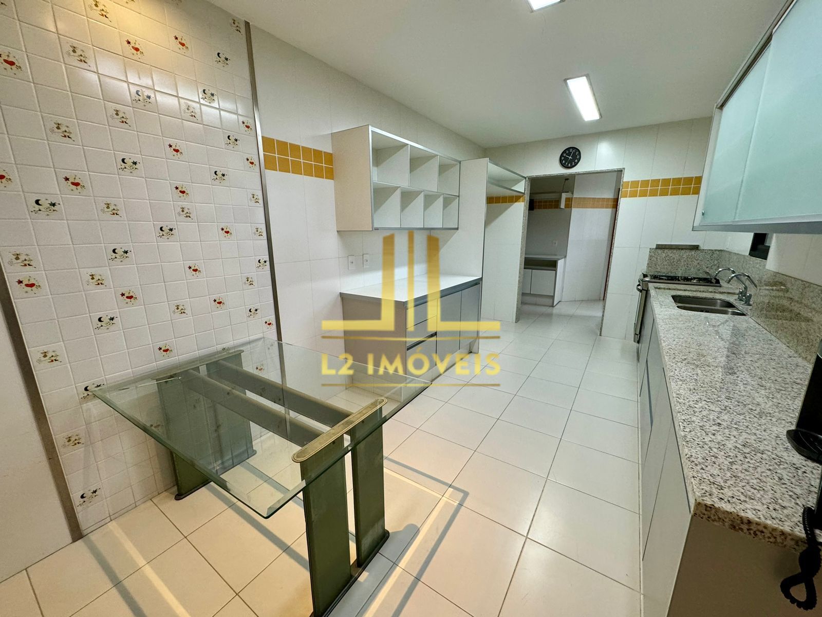 Apartamento à venda com 4 quartos, 236m² - Foto 12