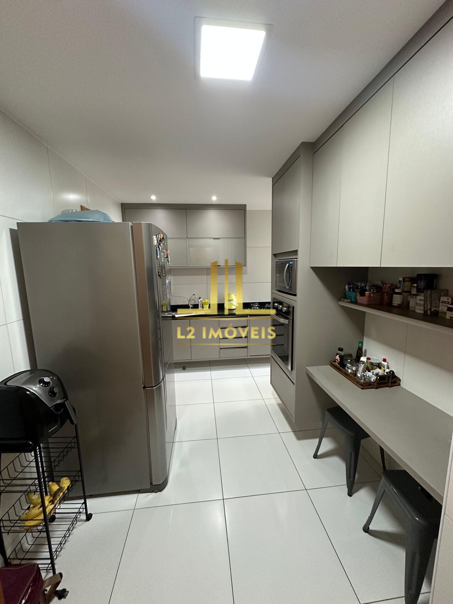 Apartamento à venda com 4 quartos, 140m² - Foto 13