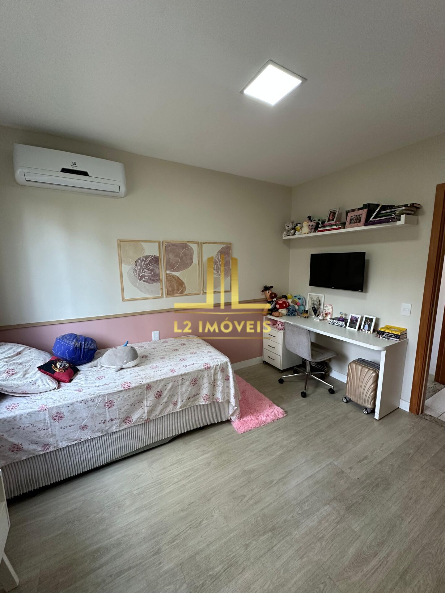 Apartamento à venda com 4 quartos, 140m² - Foto 10