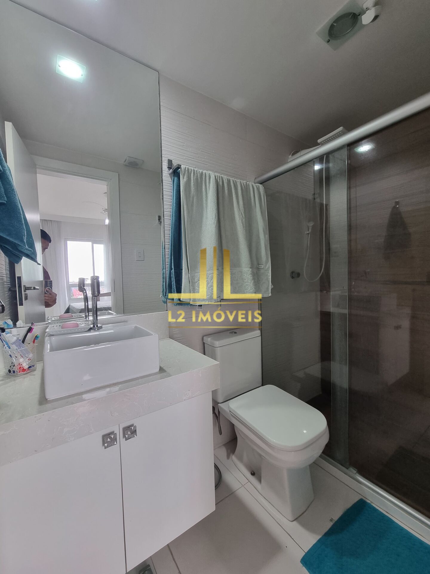 Apartamento à venda com 2 quartos, 75m² - Foto 18