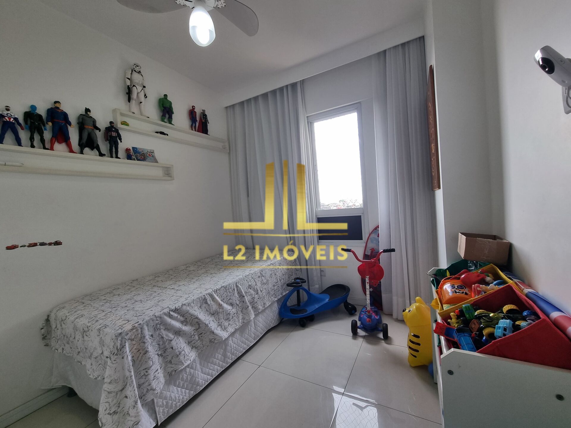 Apartamento à venda com 2 quartos, 75m² - Foto 10