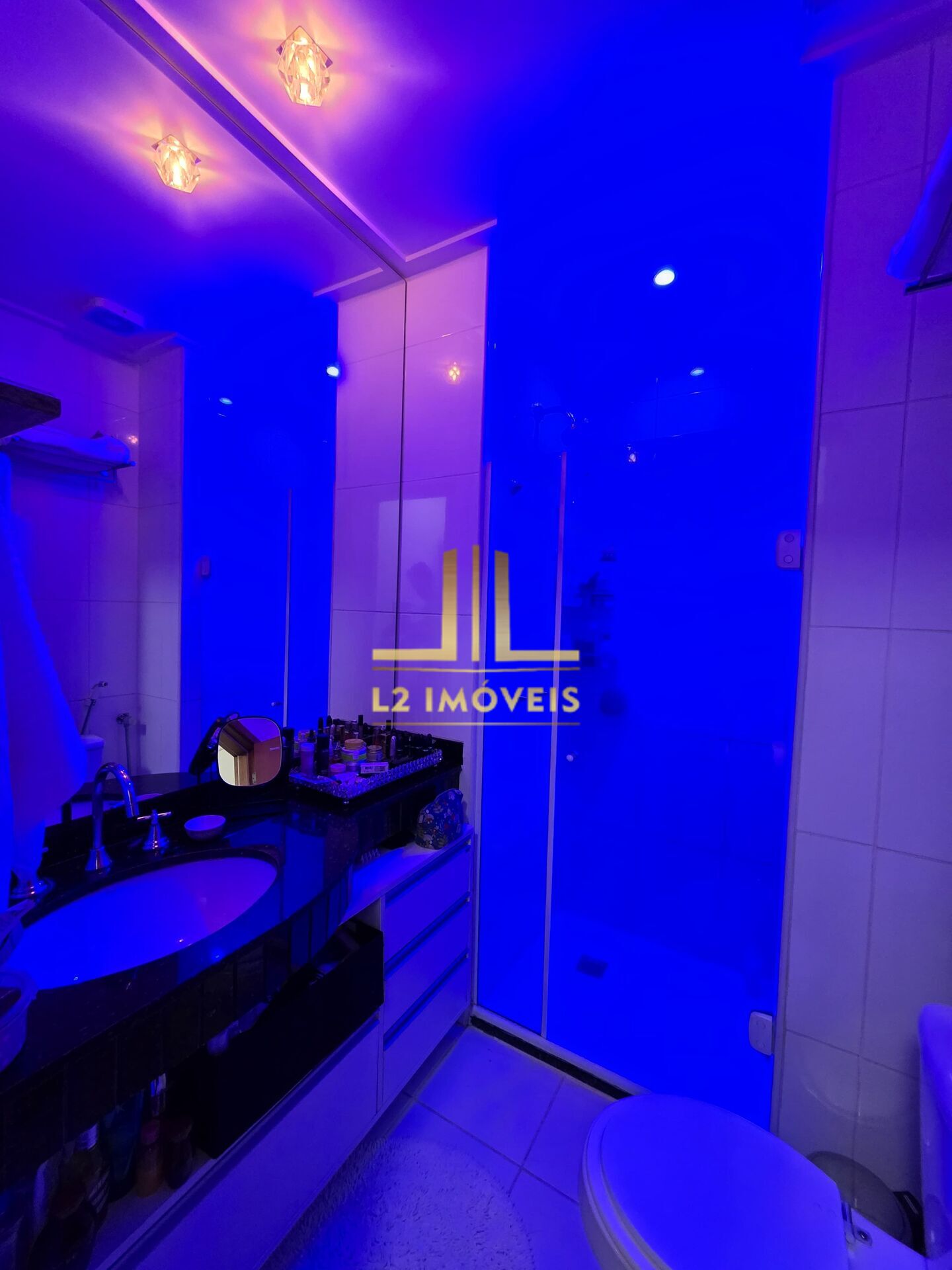 Apartamento à venda com 2 quartos, 85m² - Foto 18