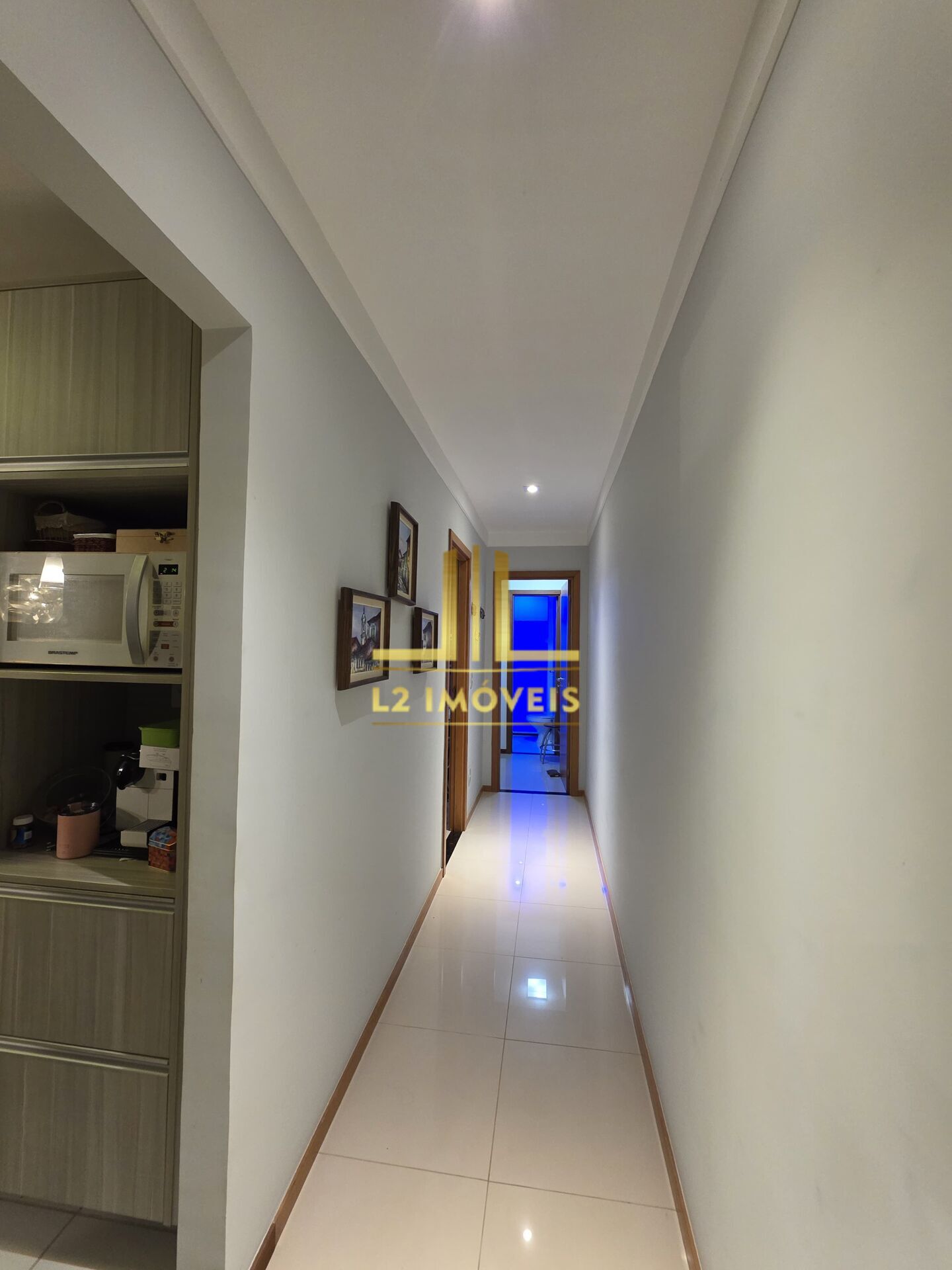 Apartamento à venda com 2 quartos, 85m² - Foto 11