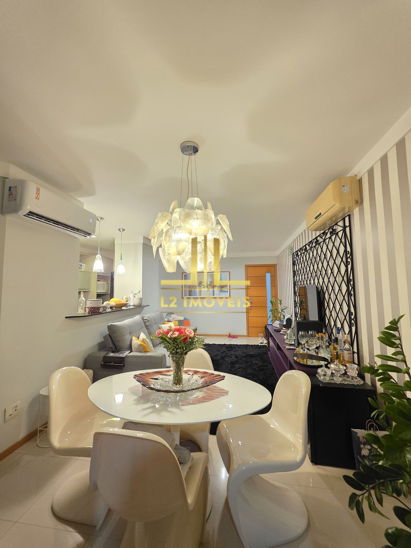 Apartamento à venda com 2 quartos, 85m² - Foto 6