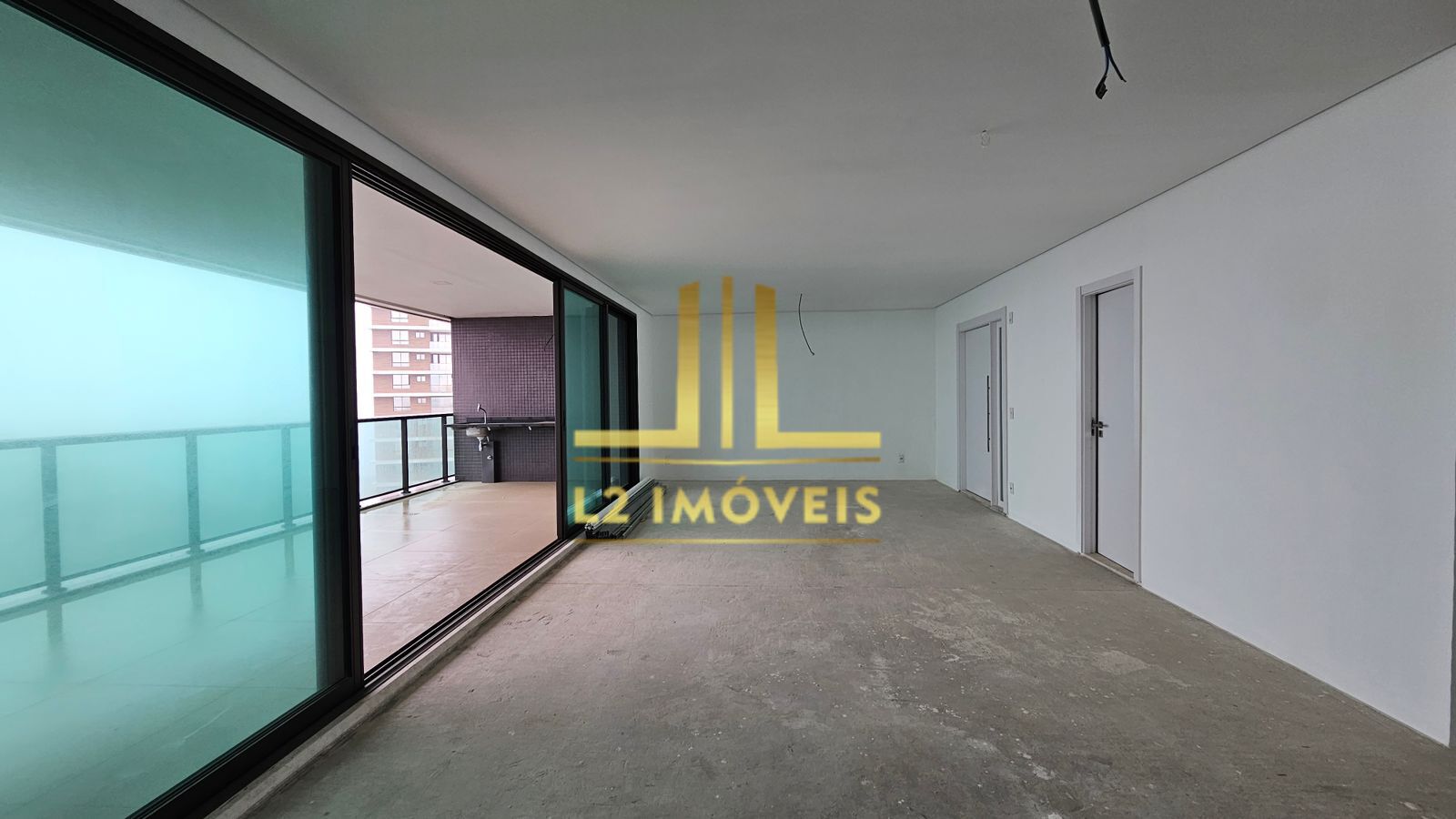 Apartamento à venda com 4 quartos, 285m² - Foto 3