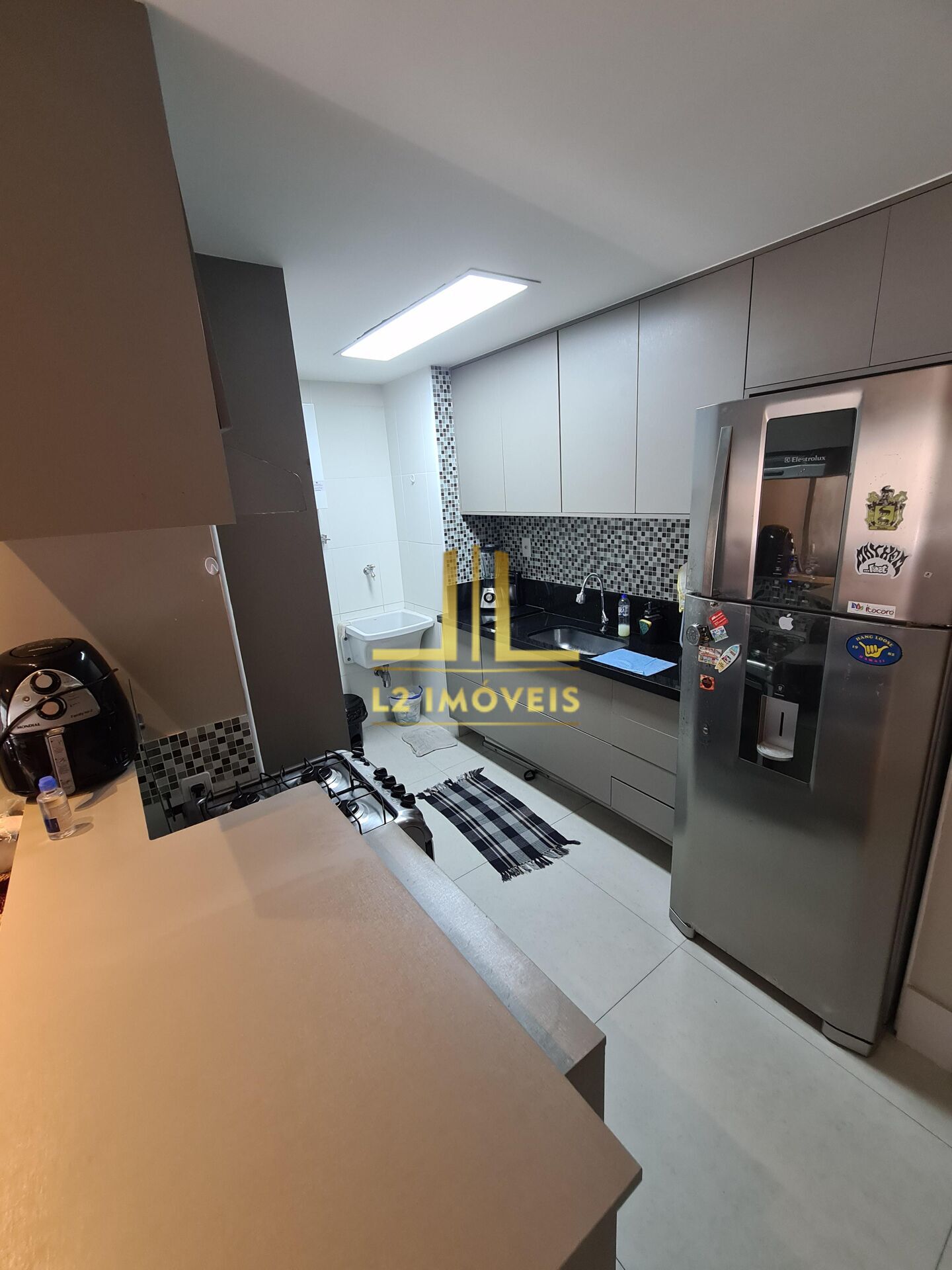 Apartamento à venda com 2 quartos, 68m² - Foto 10