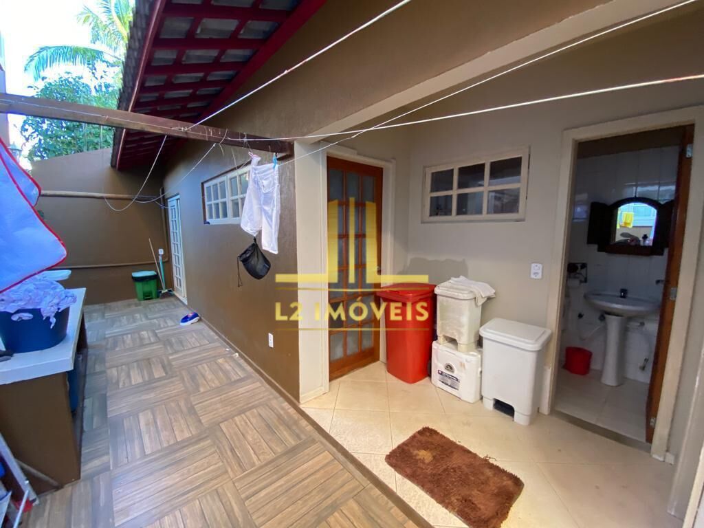 Casa à venda com 7 quartos, 300m² - Foto 6
