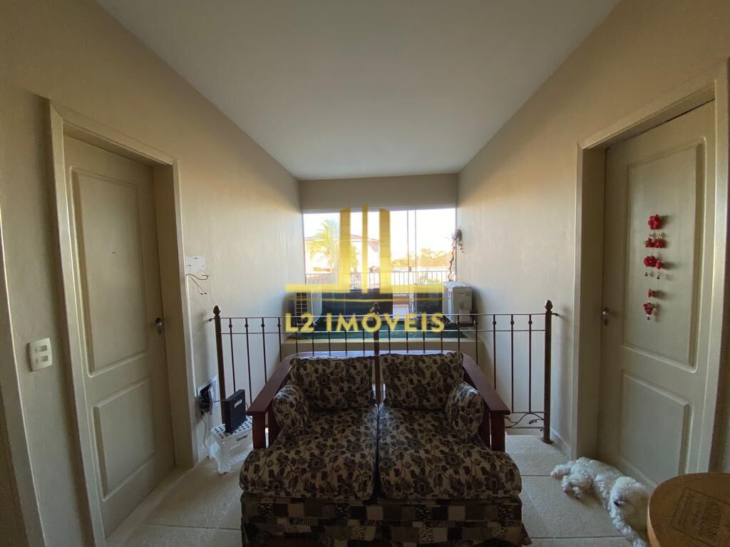 Casa à venda com 7 quartos, 300m² - Foto 23