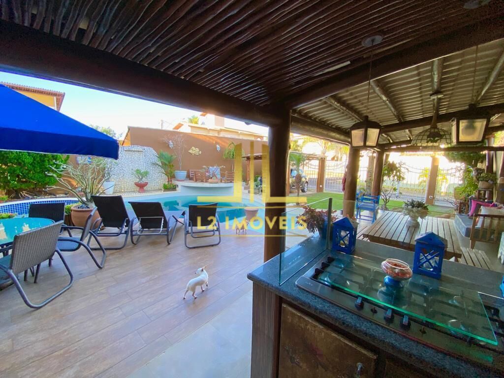 Casa à venda com 7 quartos, 300m² - Foto 11