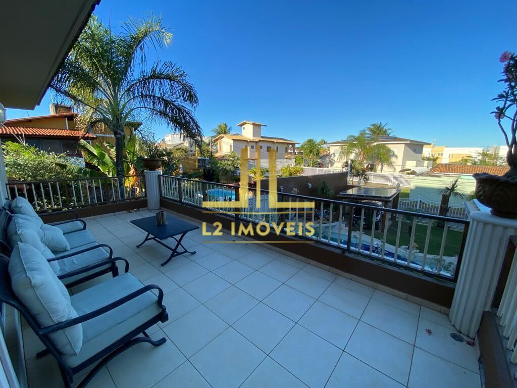 Casa à venda com 7 quartos, 300m² - Foto 13