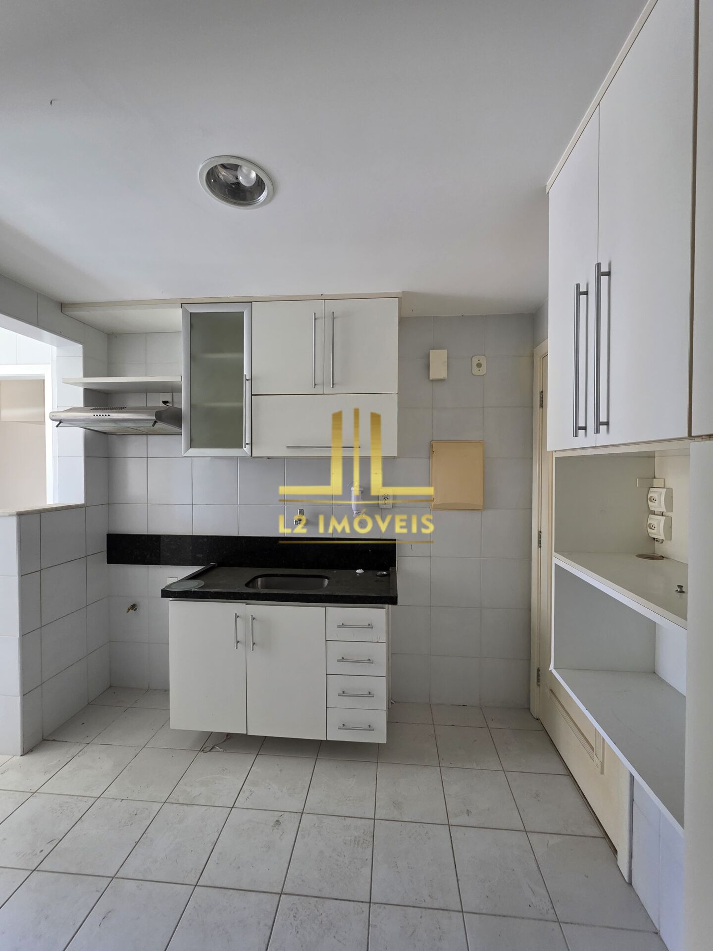 Apartamento à venda com 2 quartos, 105m² - Foto 18