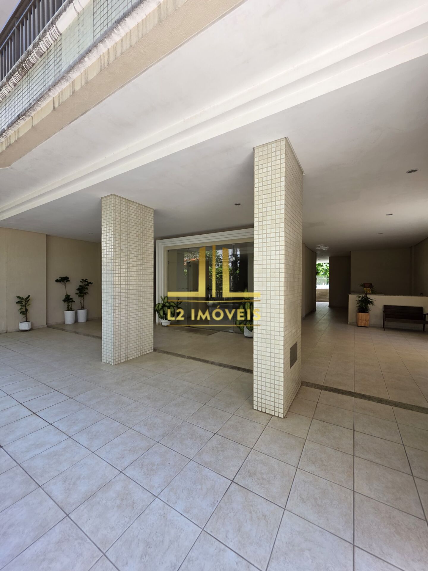 Apartamento à venda com 2 quartos, 105m² - Foto 29
