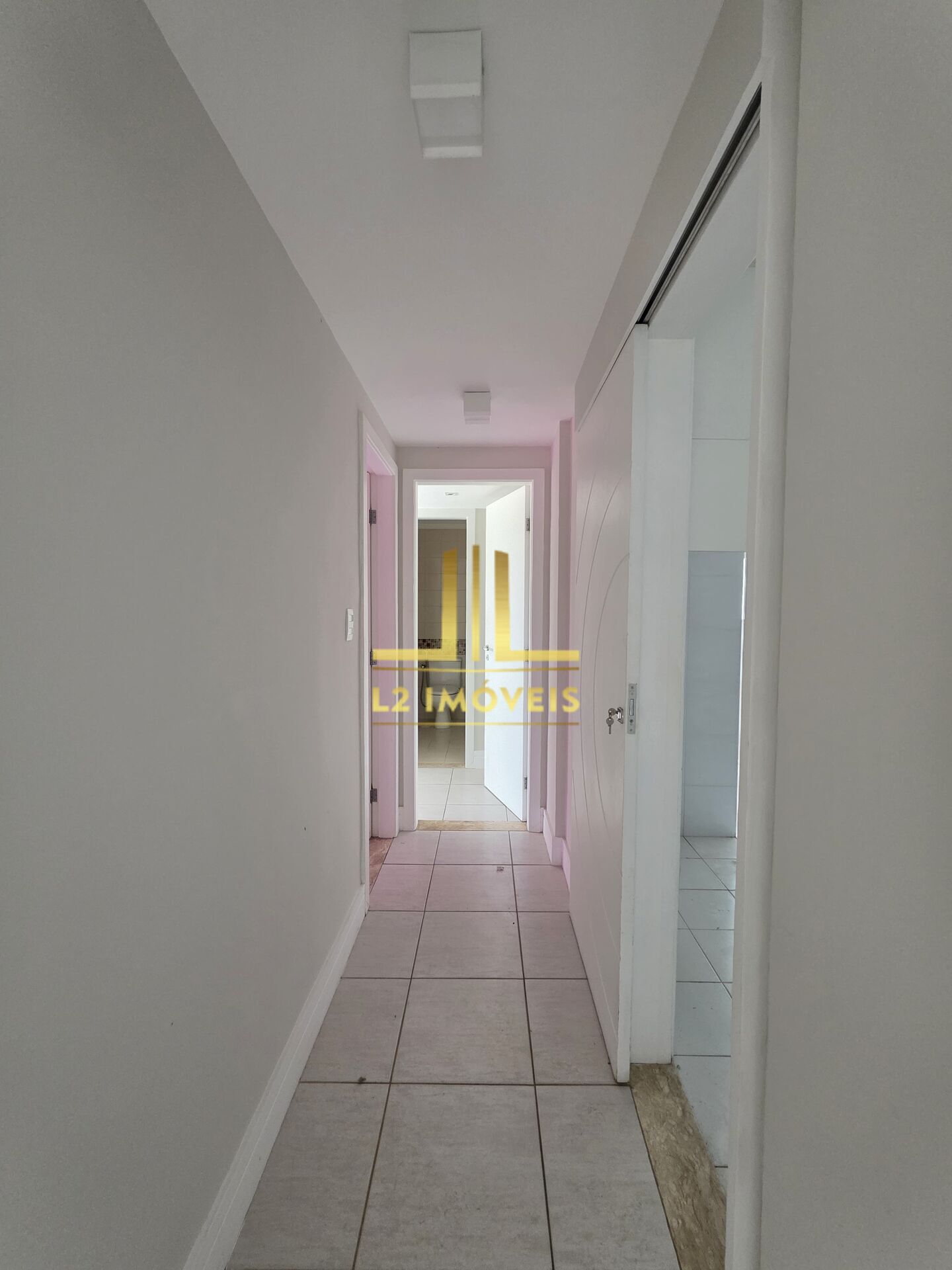 Apartamento à venda com 2 quartos, 105m² - Foto 15