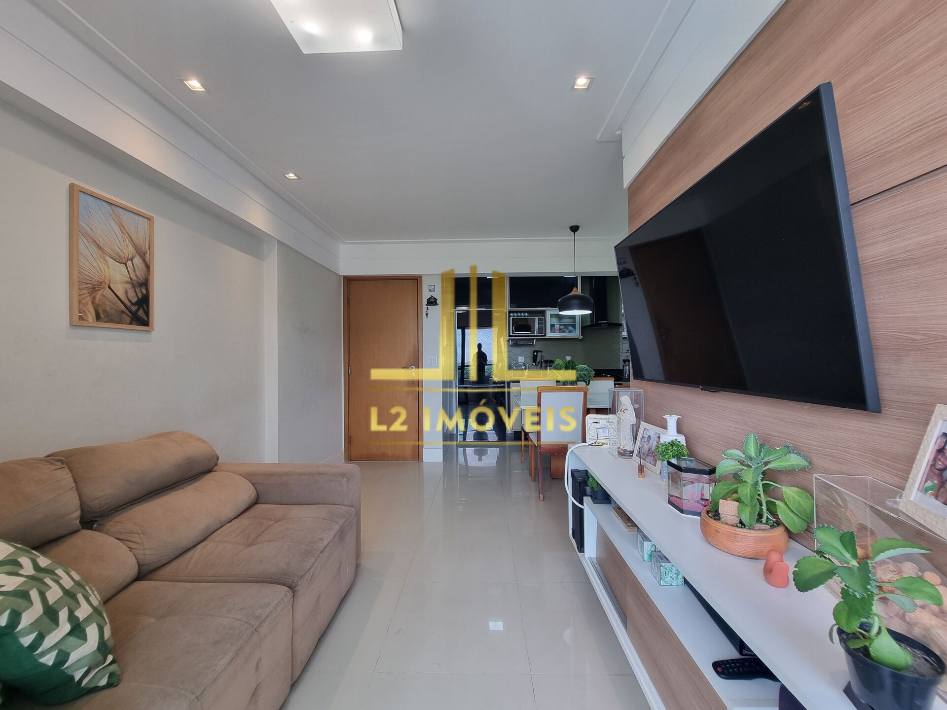 Apartamento à venda com 2 quartos, 54m² - Foto 1