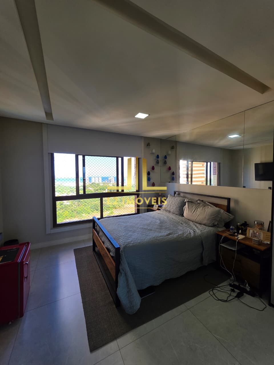 Apartamento à venda com 3 quartos, 225m² - Foto 23