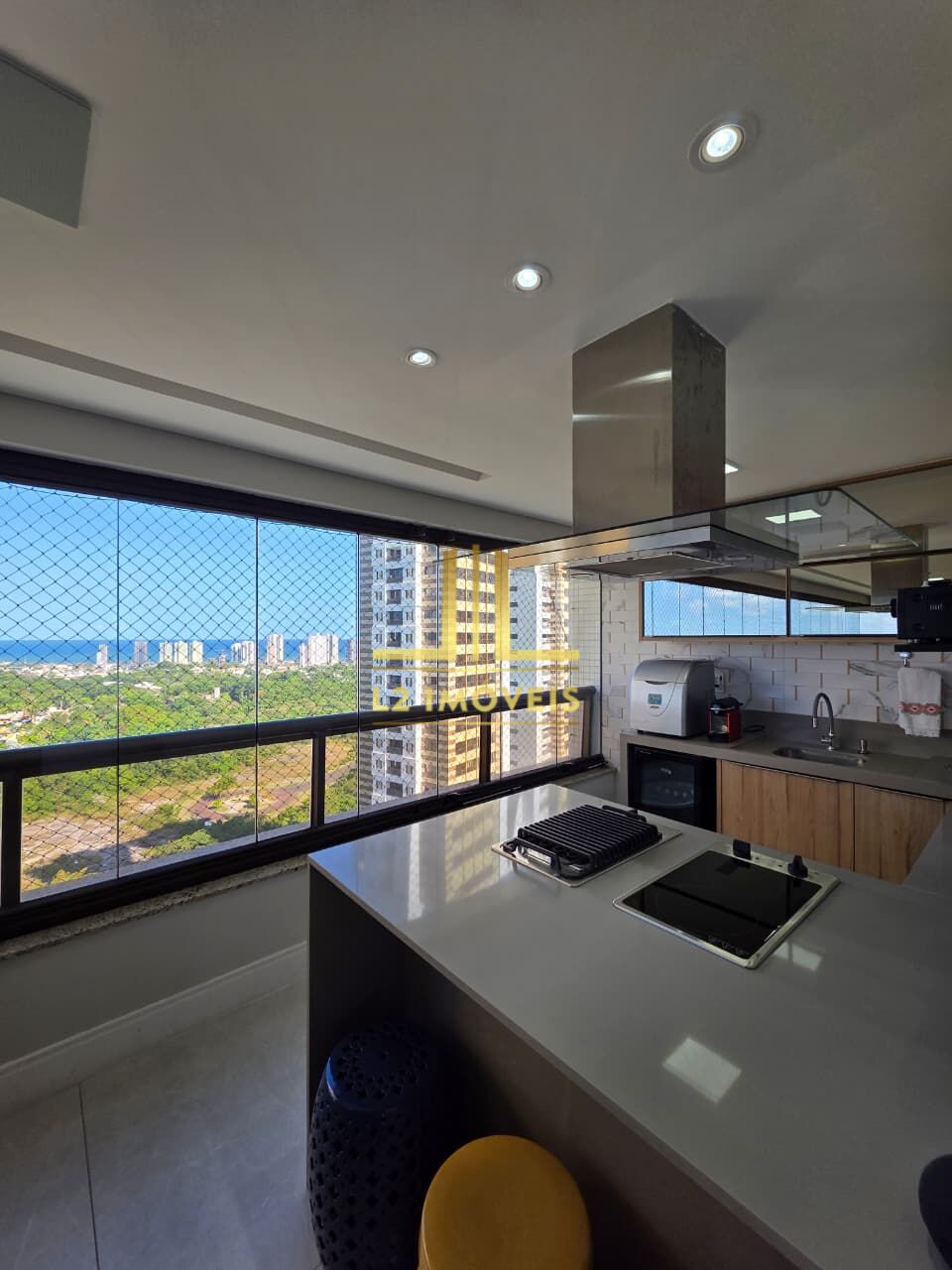 Apartamento à venda com 3 quartos, 225m² - Foto 21