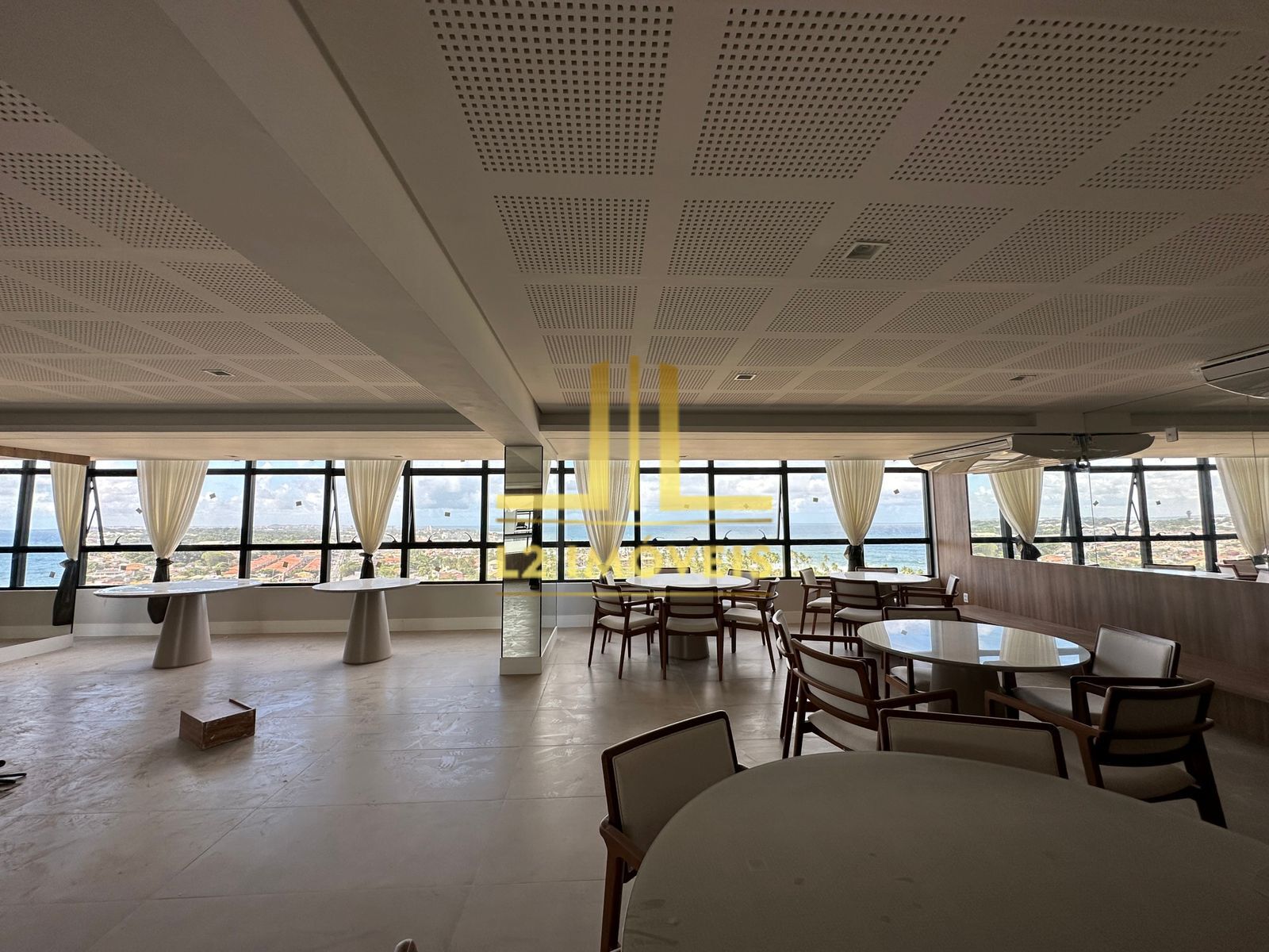 Apartamento à venda com 2 quartos, 70m² - Foto 20