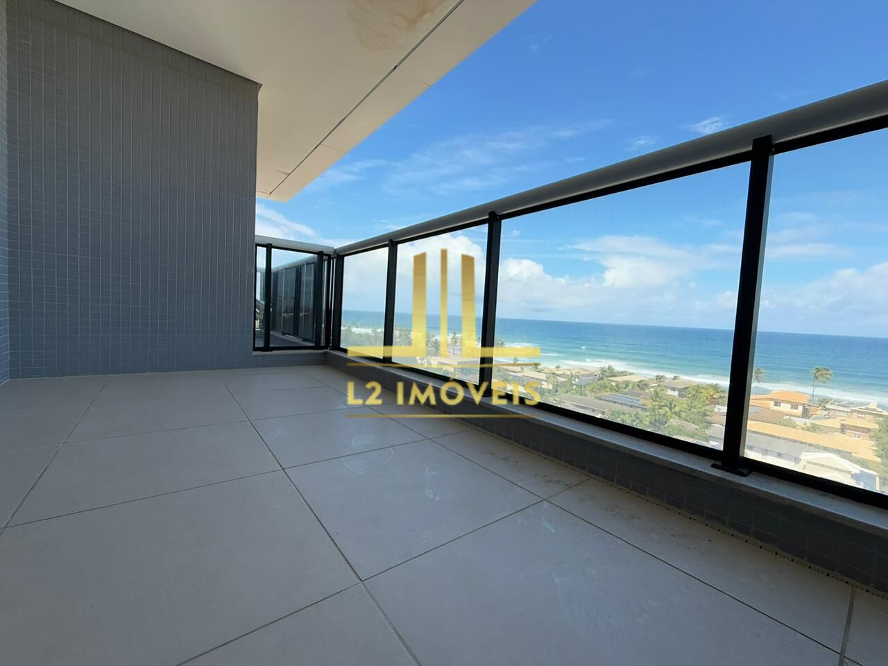 Apartamento à venda com 2 quartos, 70m² - Foto 3