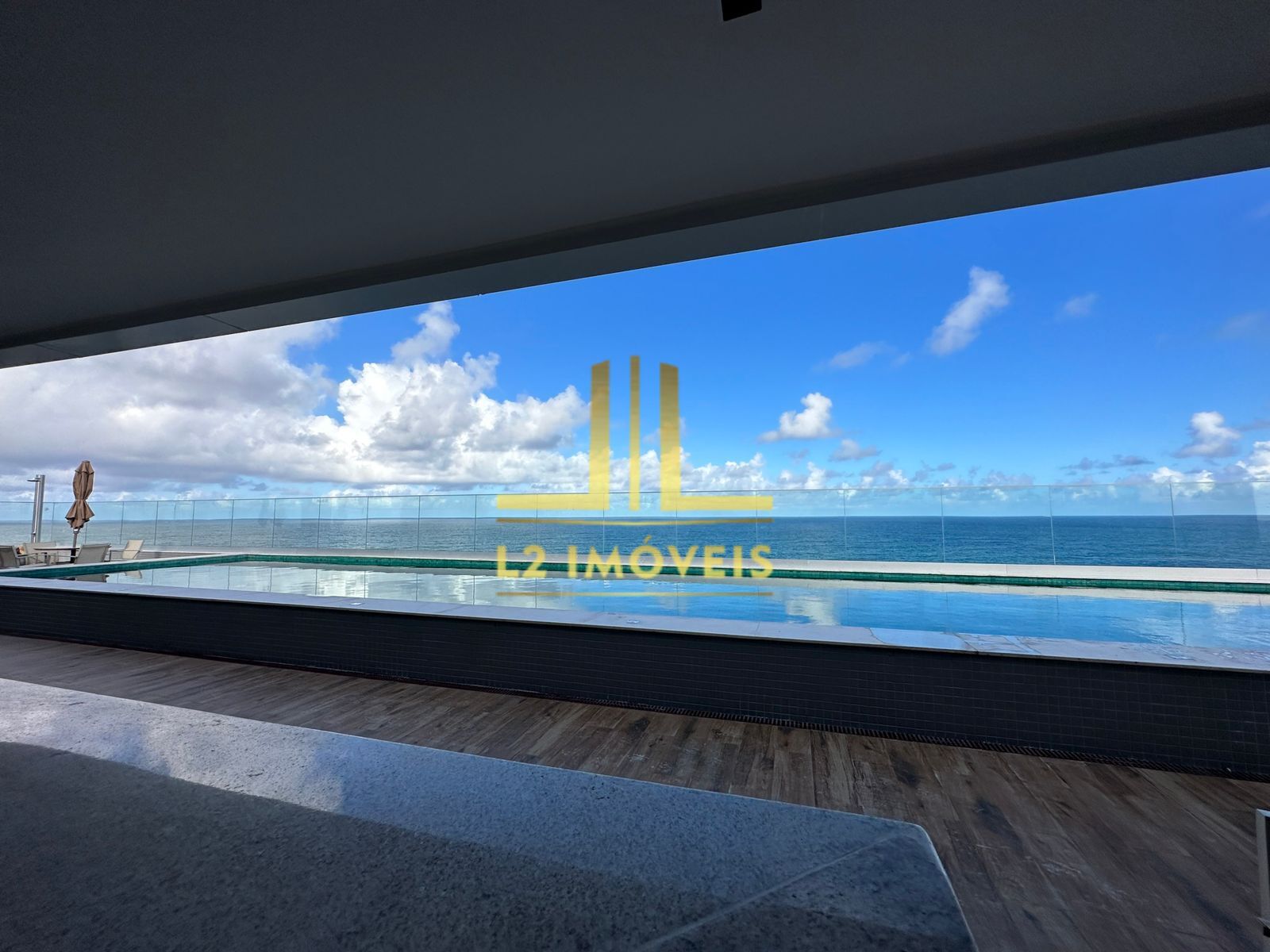 Apartamento à venda com 2 quartos, 70m² - Foto 21
