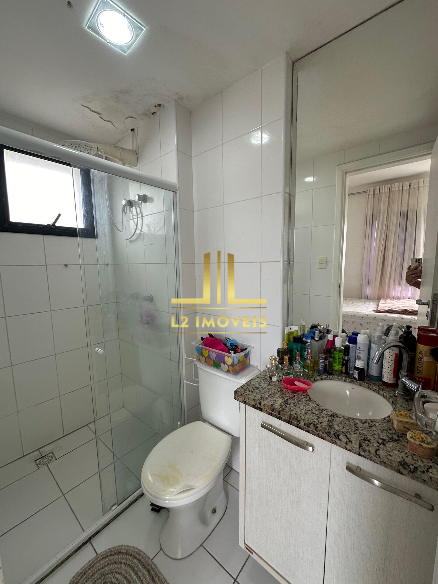 Apartamento à venda com 2 quartos, 64m² - Foto 20