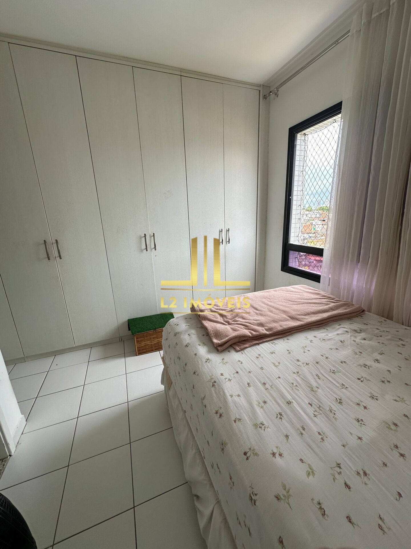 Apartamento à venda com 2 quartos, 64m² - Foto 12