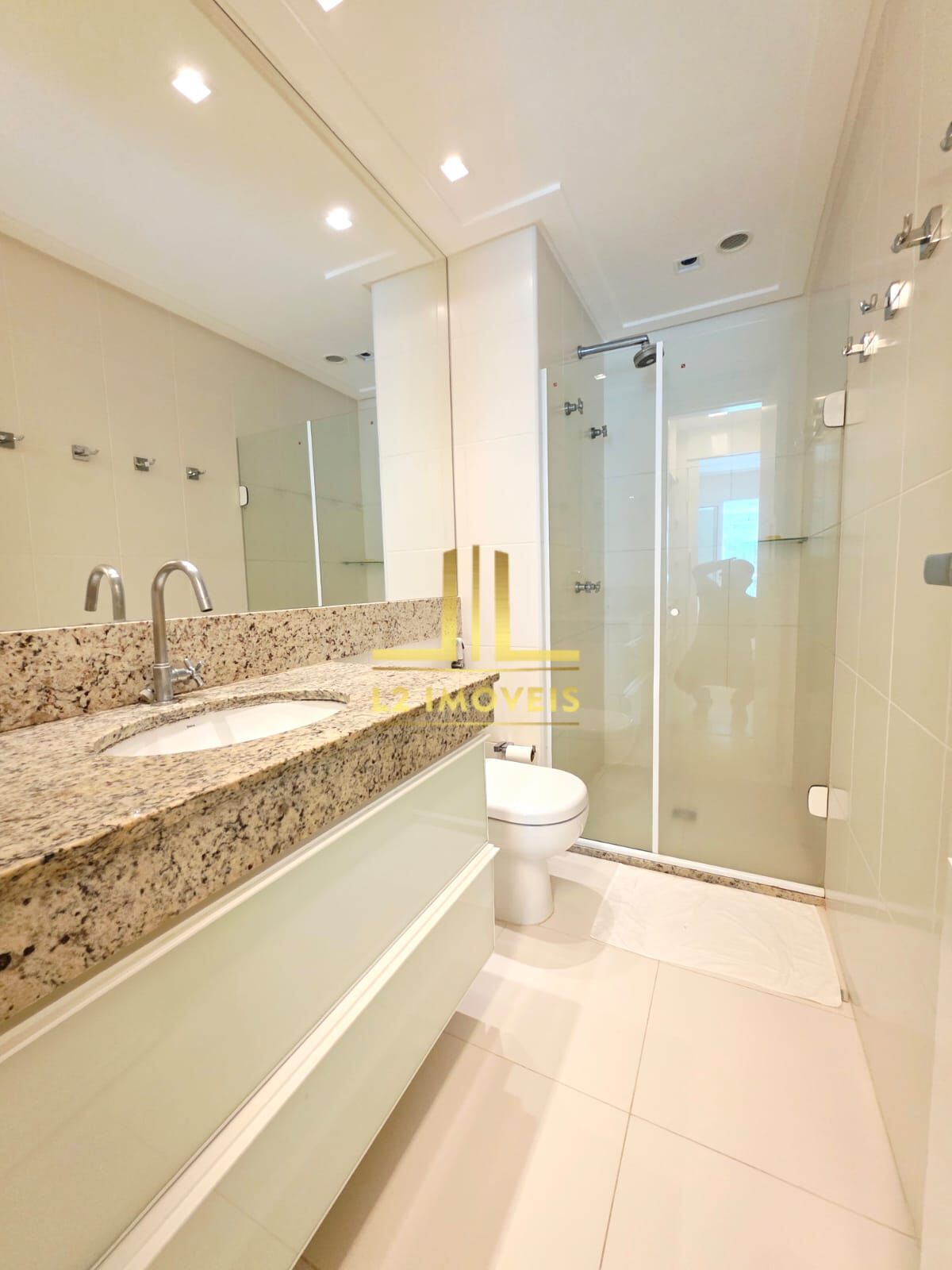 Apartamento à venda com 1 quarto, 63m² - Foto 14
