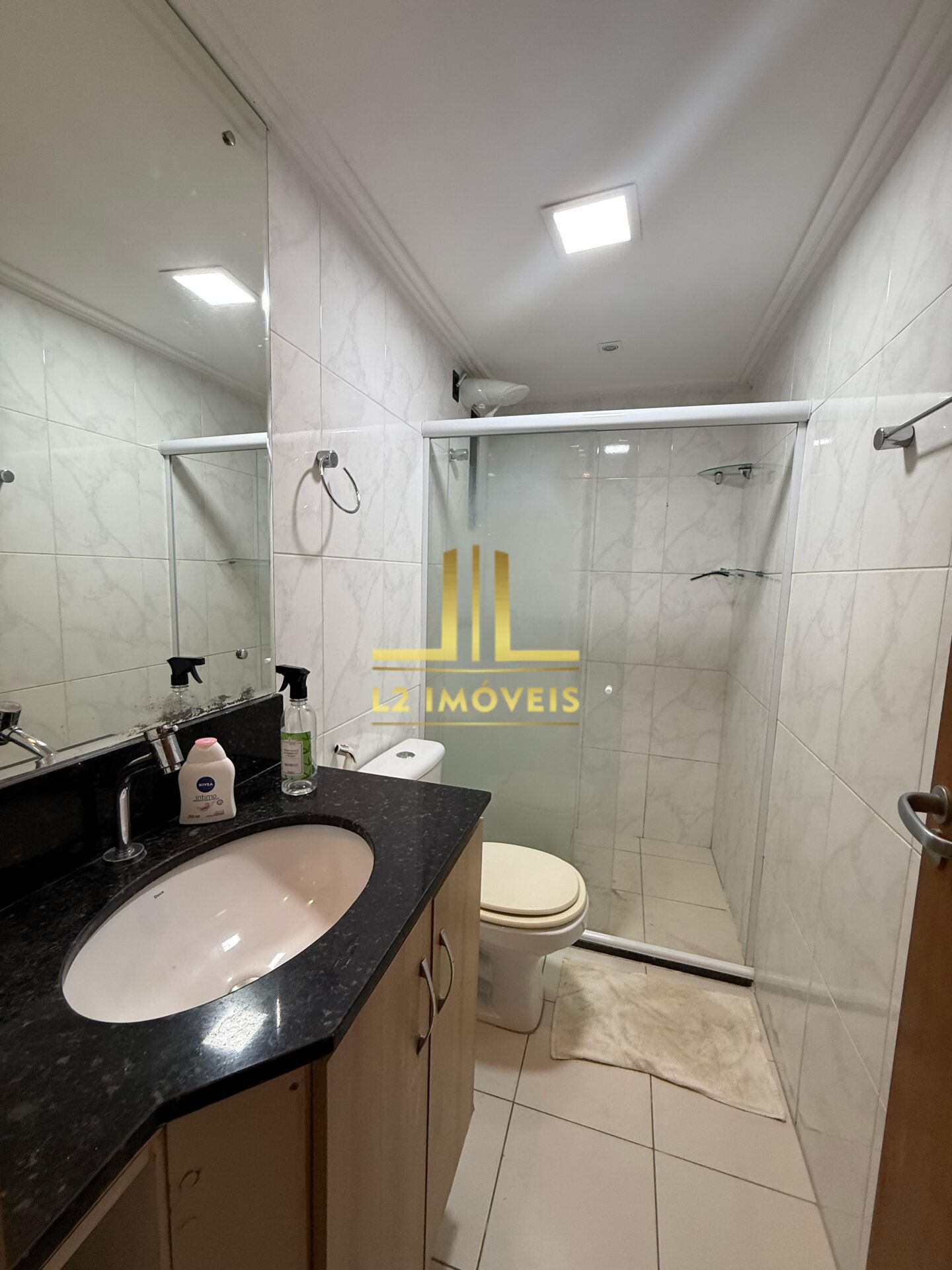 Apartamento - Caminho das árvores