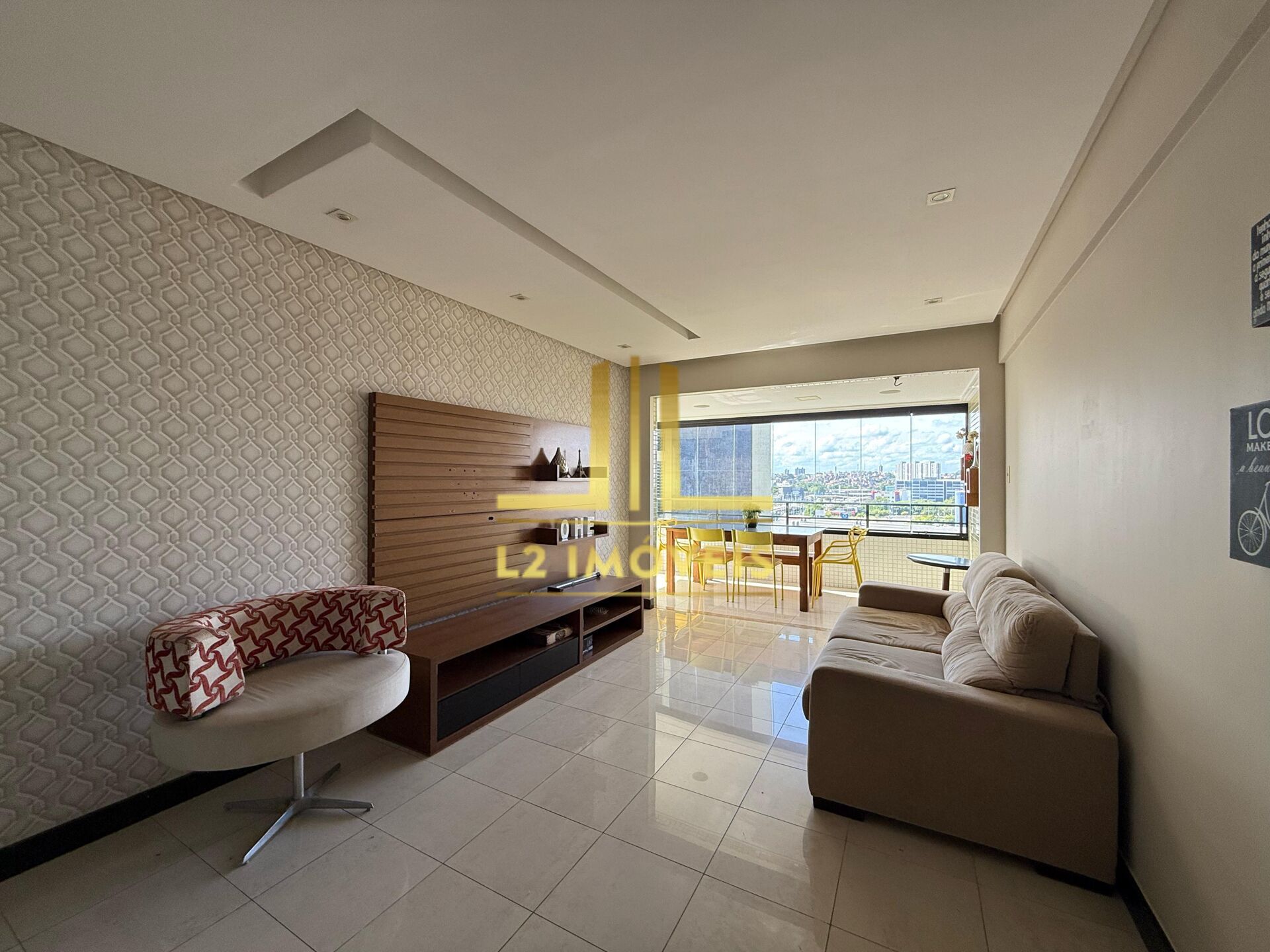 Apartamento - Caminho das árvores
