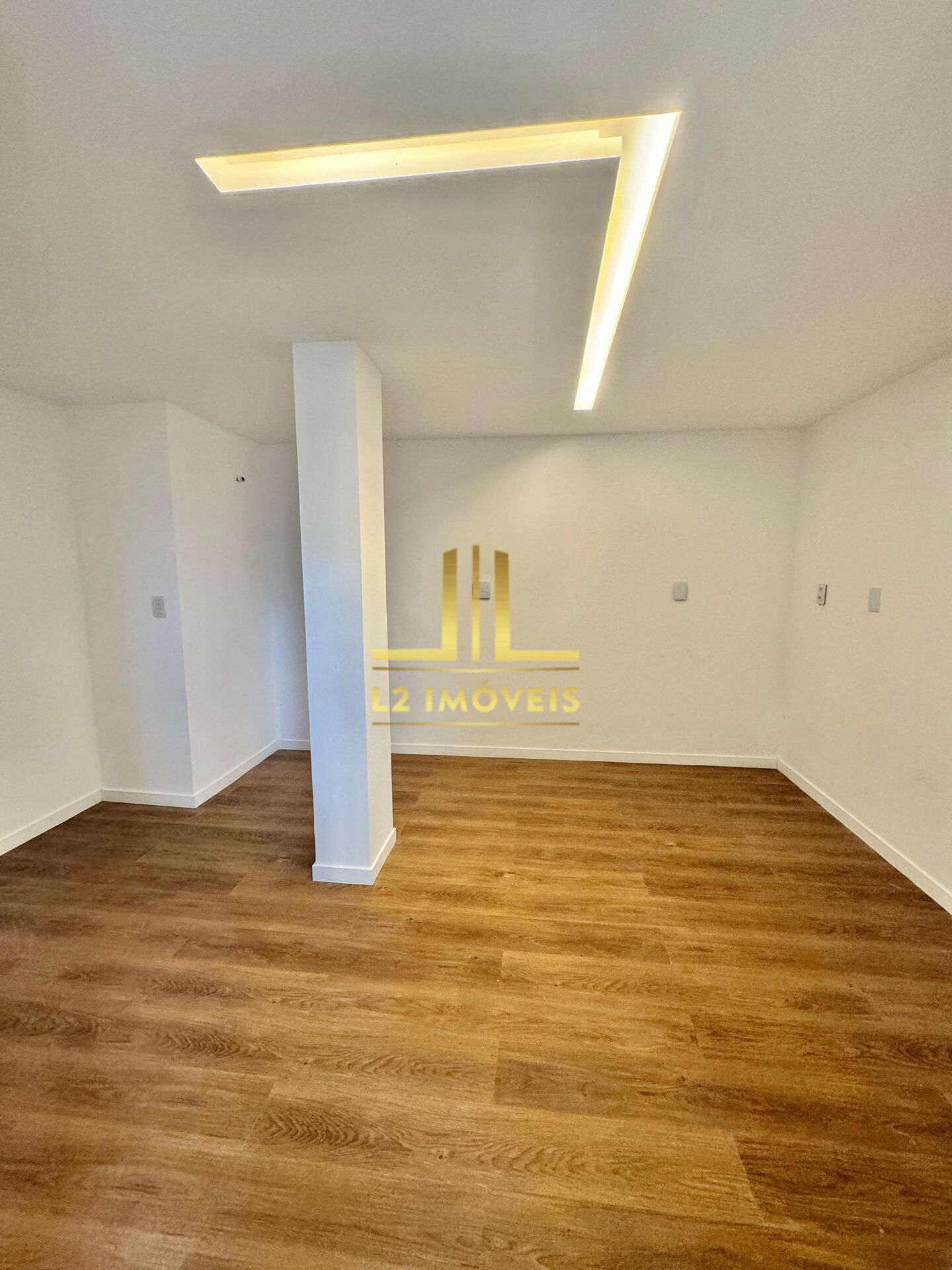 Casa à venda com 4 quartos, 400m² - Foto 26