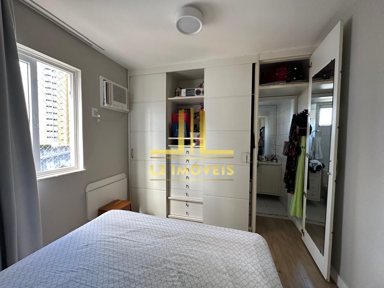 Apartamento à venda com 2 quartos, 89m² - Foto 9