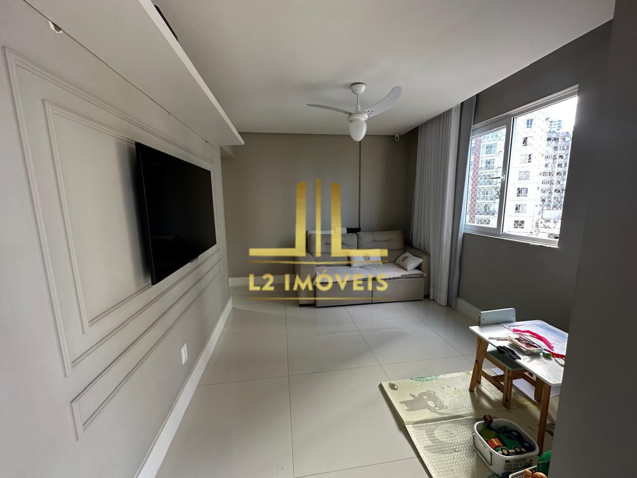 Apartamento à venda com 2 quartos, 89m² - Foto 1