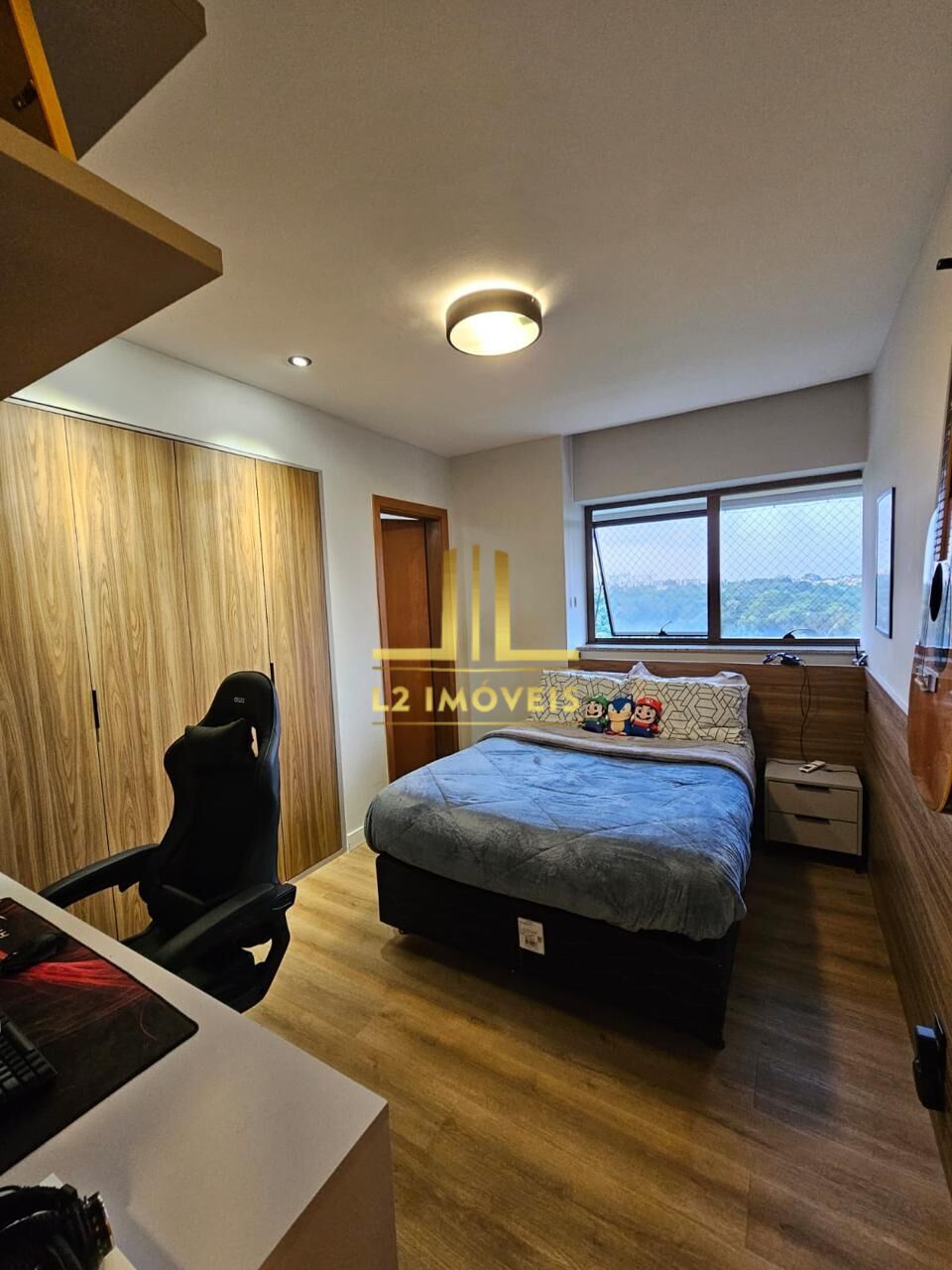 Apartamento à venda com 4 quartos, 225m² - Foto 27