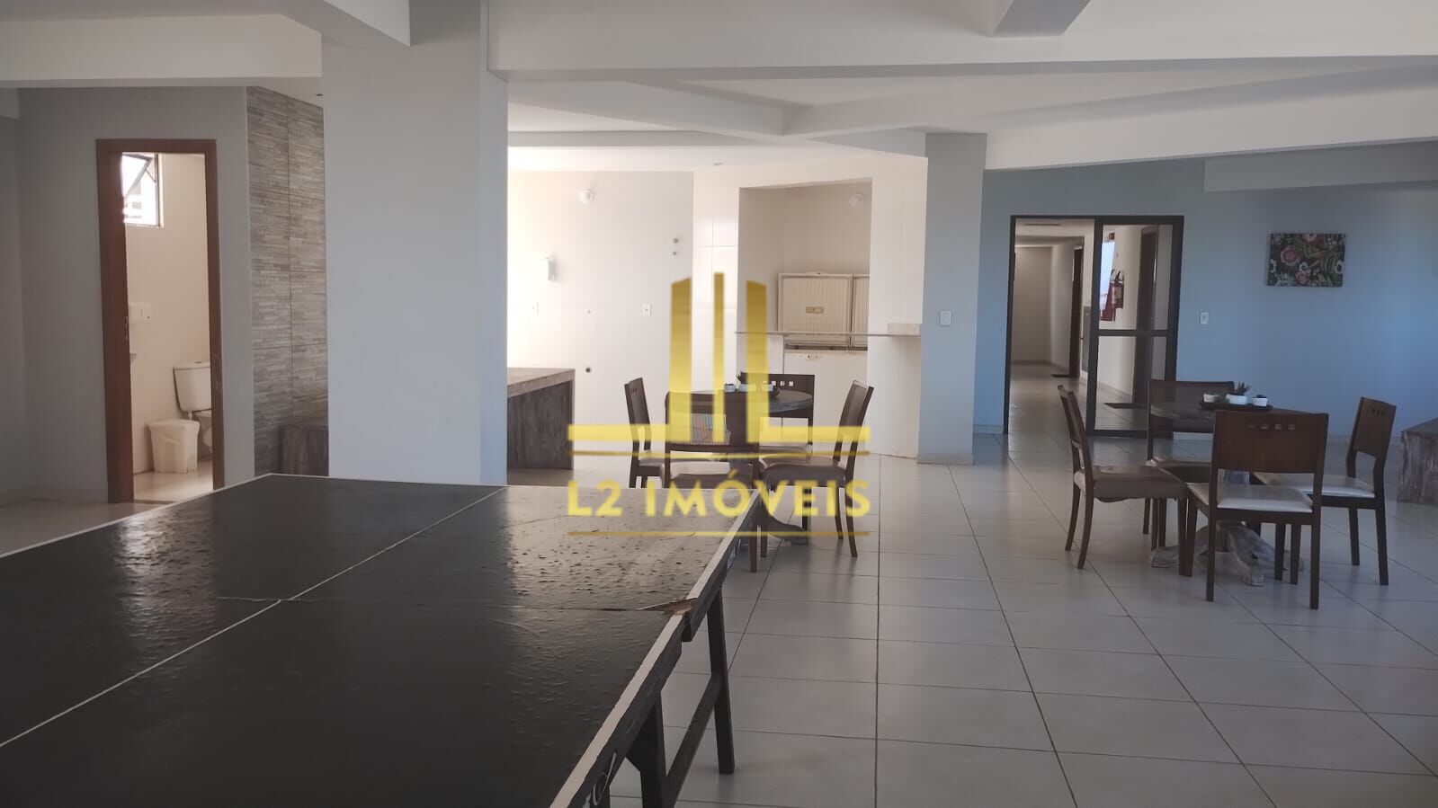 Apartamento à venda com 2 quartos, 80m² - Foto 23