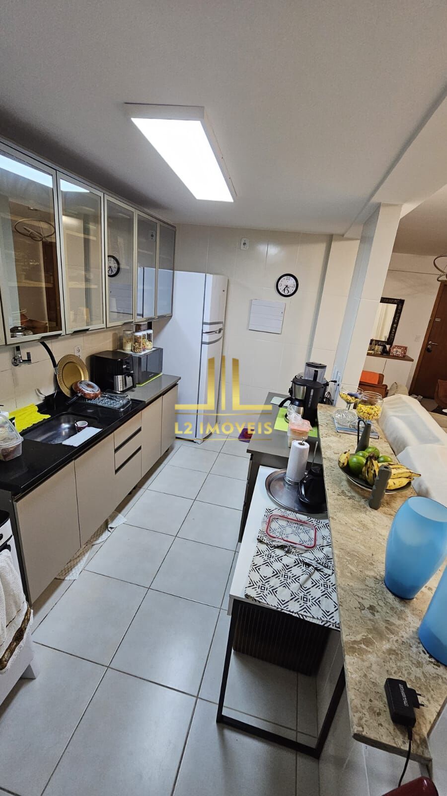 Apartamento à venda com 2 quartos, 80m² - Foto 17