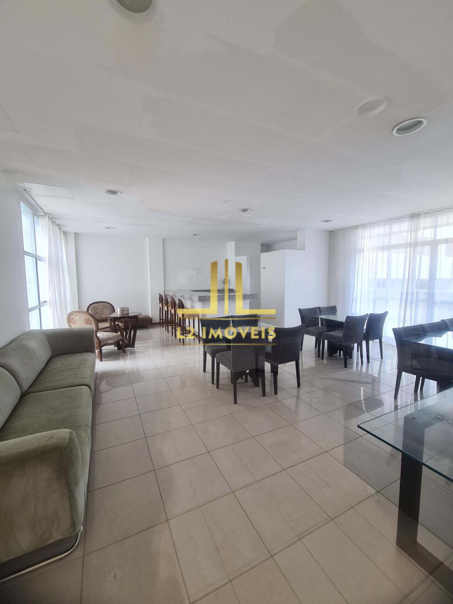 Apartamento à venda com 1 quarto, 46m² - Foto 25