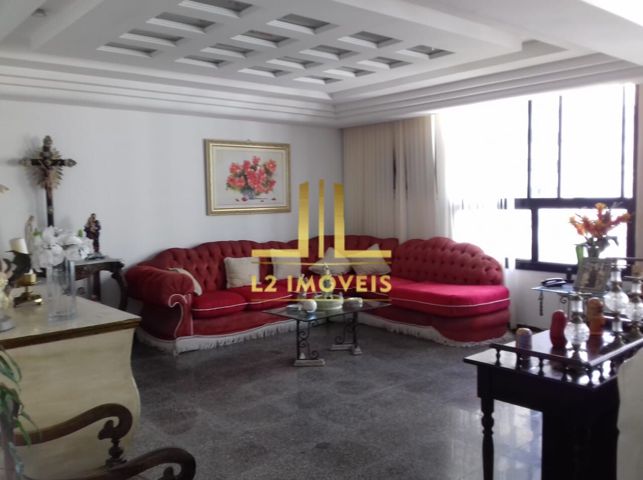 Apartamento à venda com 3 quartos, 207m² - Foto 1