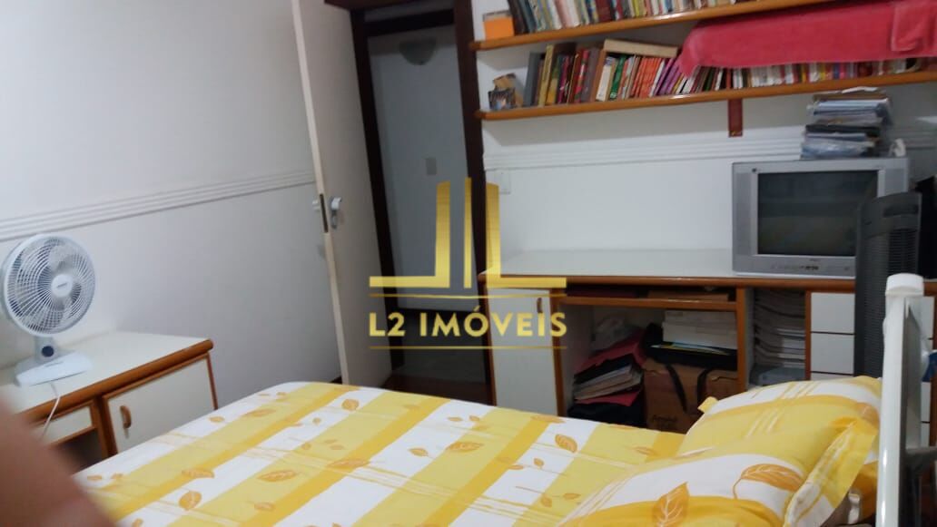 Apartamento à venda com 3 quartos, 207m² - Foto 6