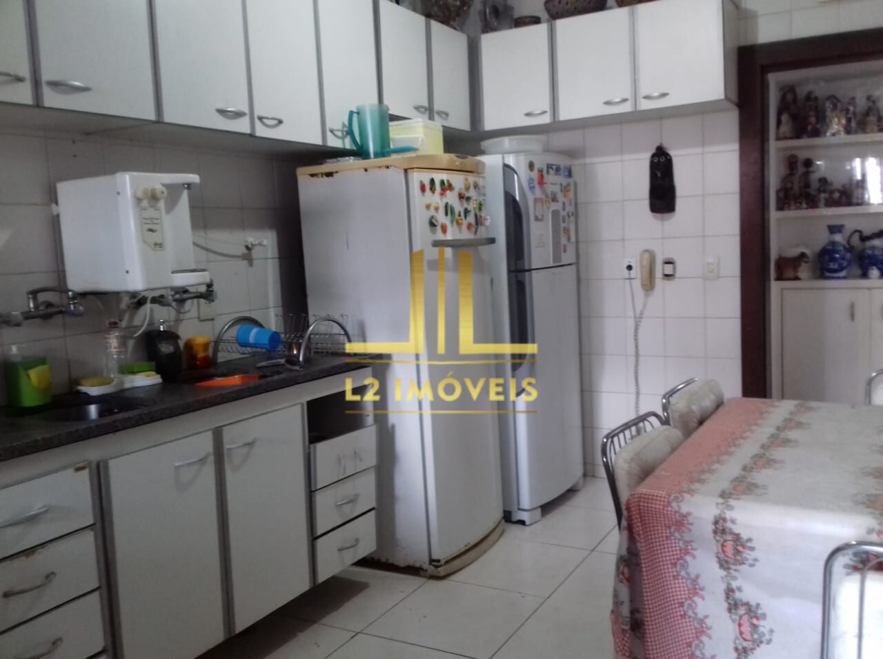 Apartamento à venda com 3 quartos, 207m² - Foto 27