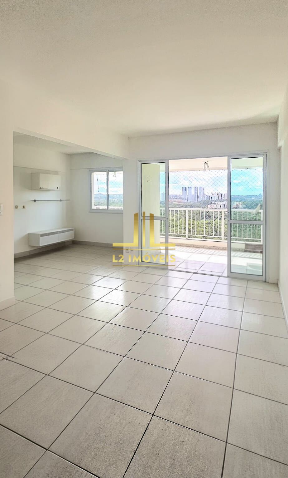 Apartamento à venda com 2 quartos, 78m² - Foto 1