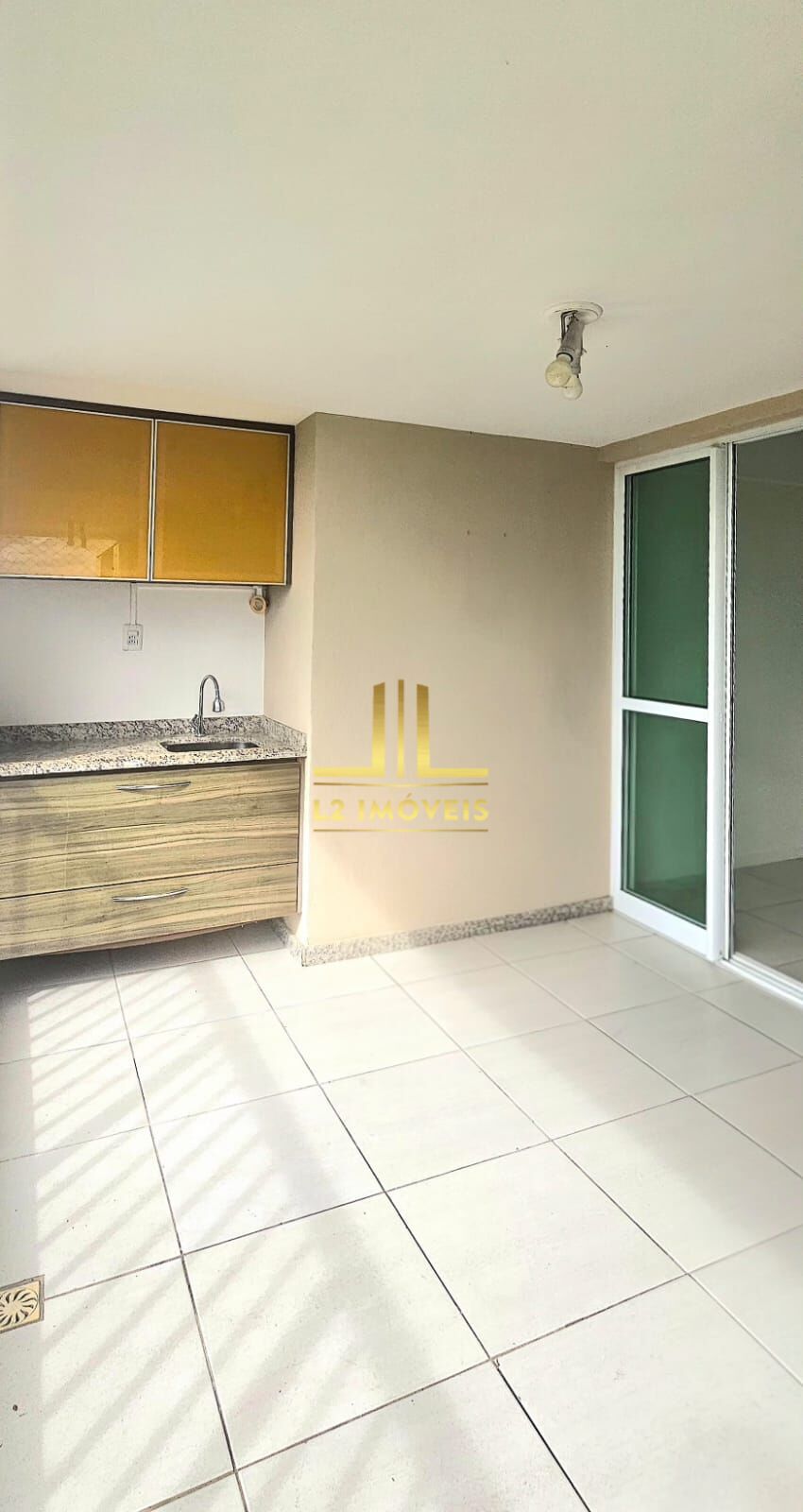 Apartamento à venda com 2 quartos, 78m² - Foto 10