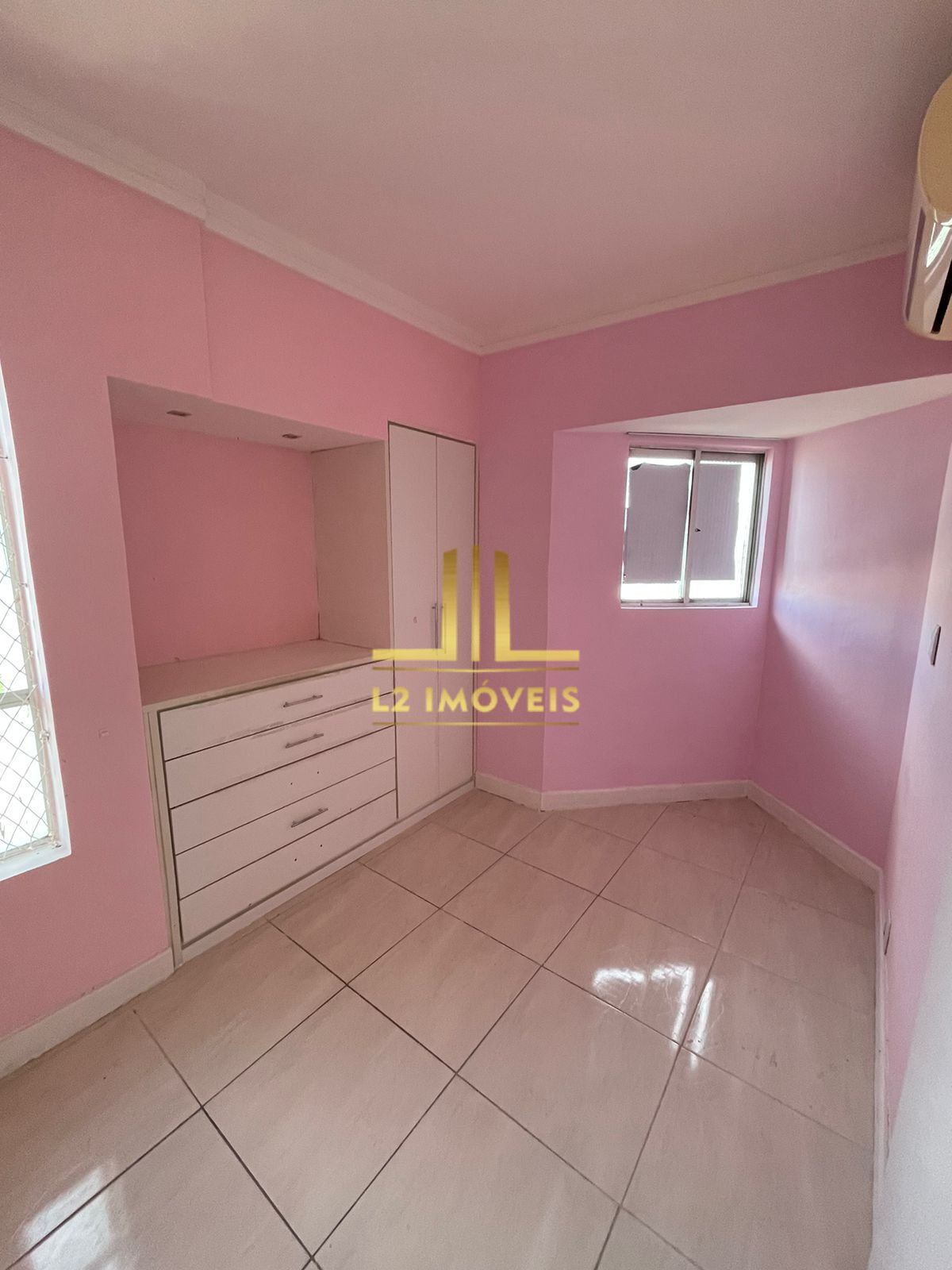 Apartamento à venda com 3 quartos, 90m² - Foto 10