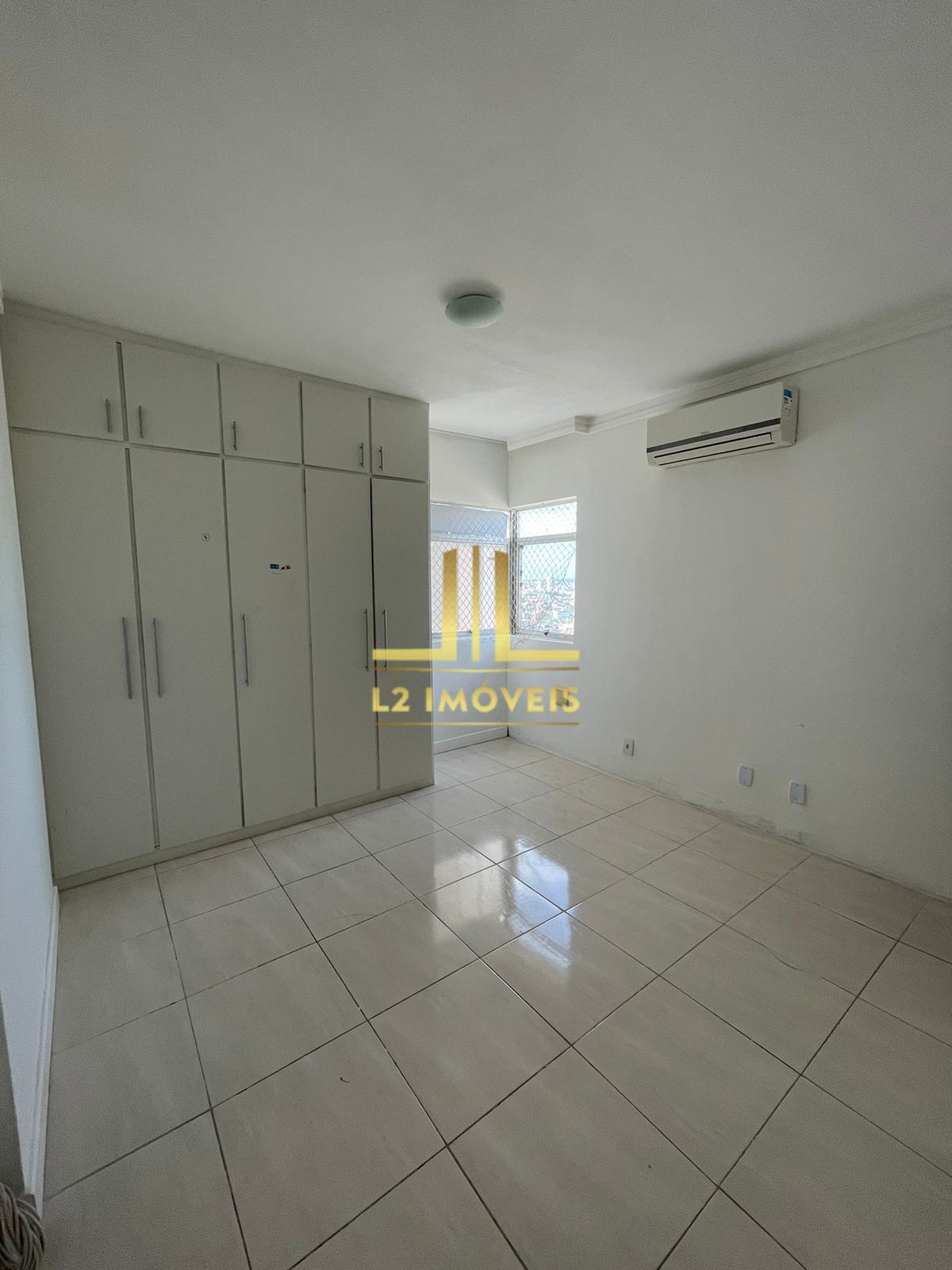 Apartamento à venda com 3 quartos, 90m² - Foto 8