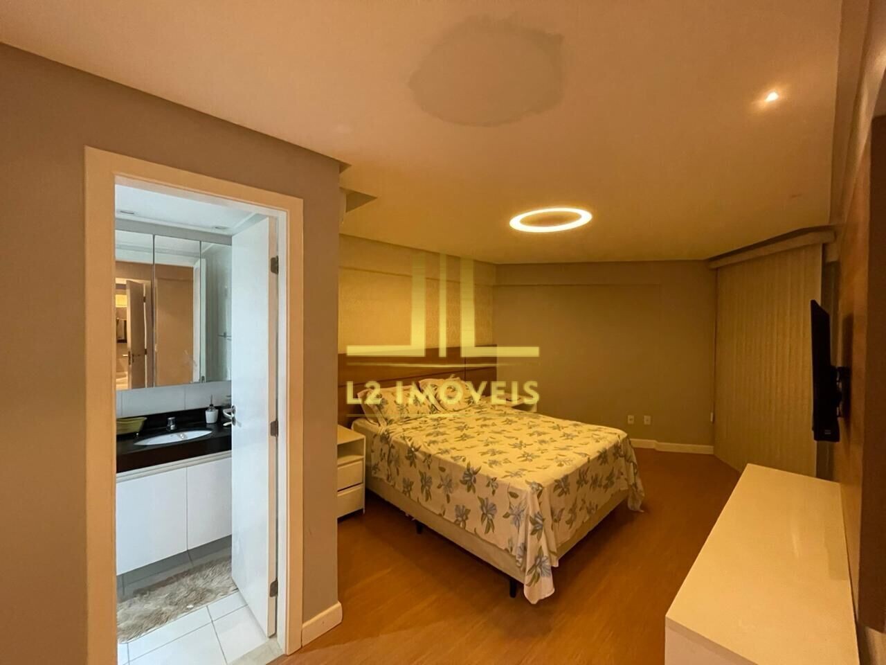 Apartamento à venda com 2 quartos, 83m² - Foto 9