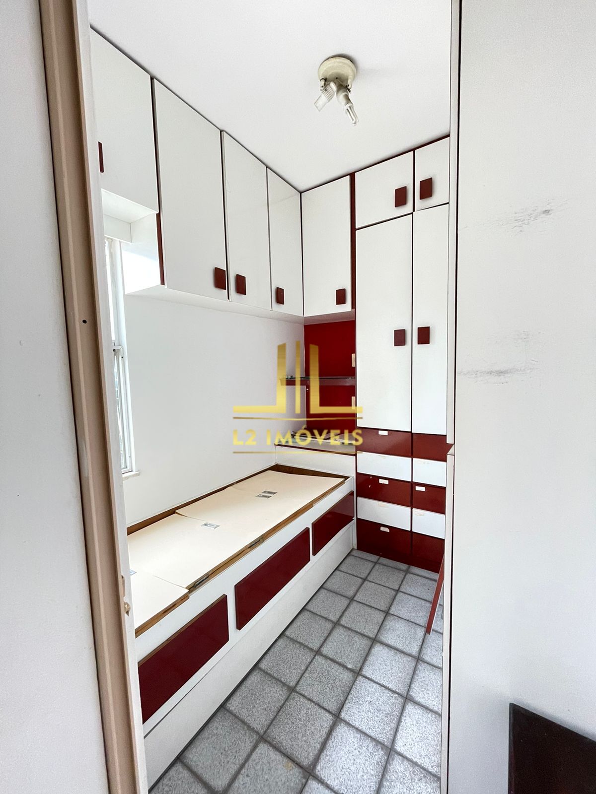 Apartamento à venda com 3 quartos, 93m² - Foto 6